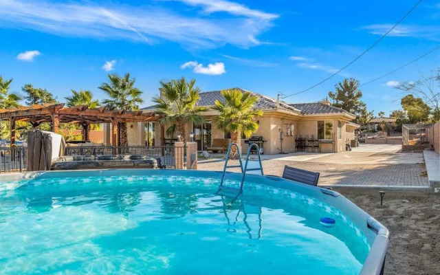 Palm View House
