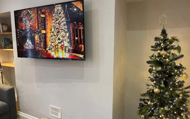 Old Town Trinity Apt No 3 By Adliv