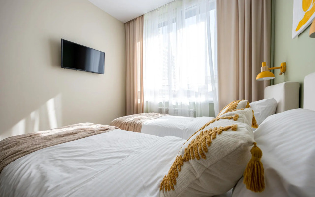 Home Like on 5 Einstein Boulevard