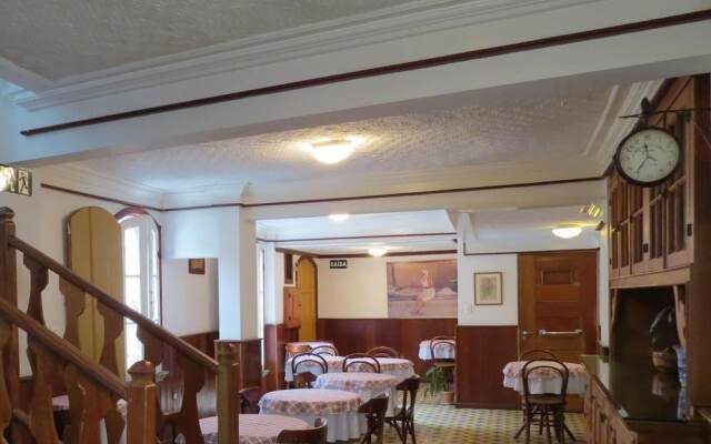 Hotel Colonial