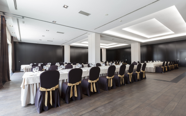 URH Hotel Zen Balagares