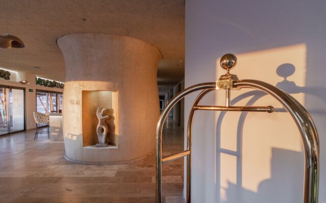 Hotel Zahara Beach by Q Hotels