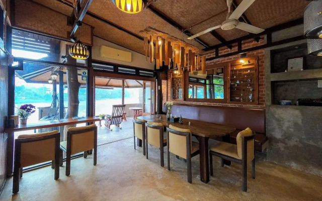 Tolani Riverside Chiang Mai Villa