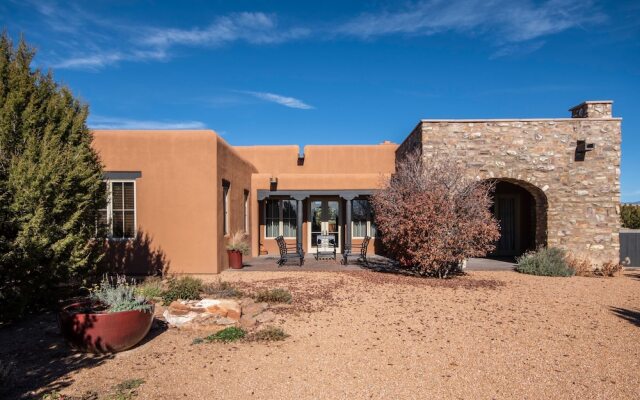 The Sunrise Retreat by Vtrips