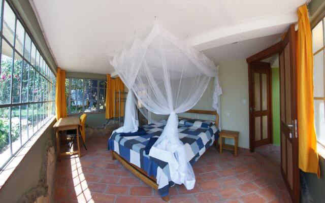 Yellow Haven Lodge