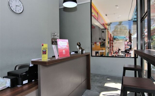 ZEN Hostel Jalan Patimura Legian
