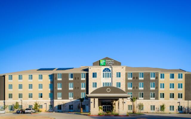 Holiday Inn Express & Suites Austin NW - Arboretum Area, an IHG Hotel