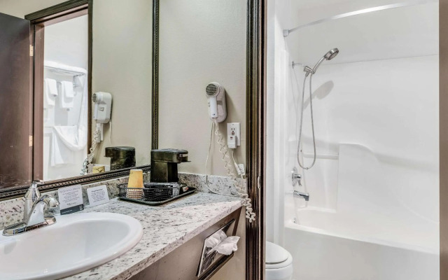 Quality Inn Cle Elum-Ellensburg