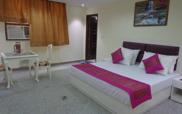Airport Hotel The Paramont