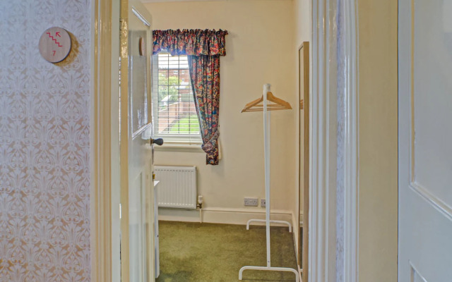OYO Wayside Hotel