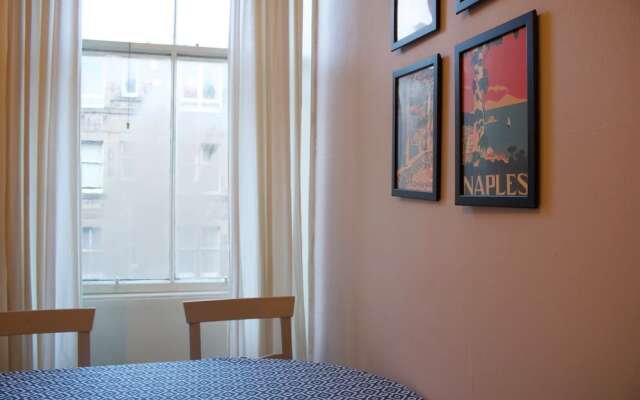 1 Bedroom Flat Off Leith Walk