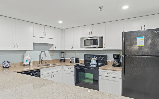 Watercrest 905 Beachfront Bliss