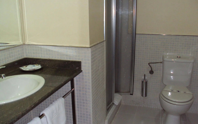 Hotel Puerta de Ocaña