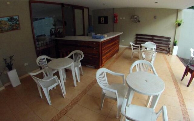 Yreta Apart Hotel