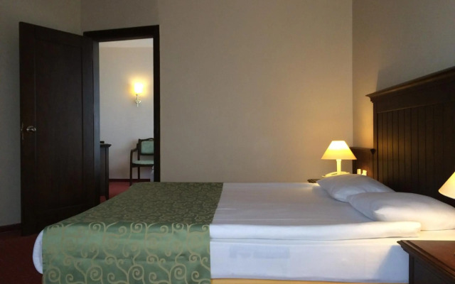 Palm Dor Hotel