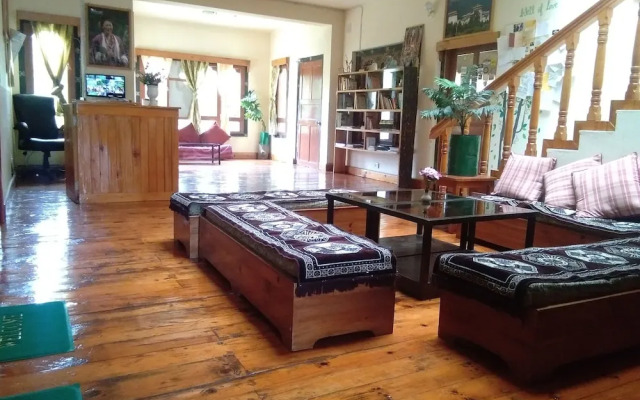 Nirvana Lodge