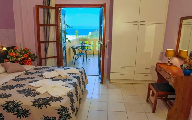 Asterias Studios Apartments