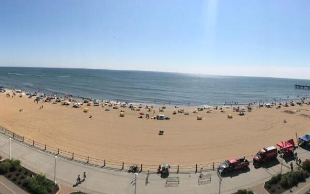 Sun and Sand Resort Oceanfront Suites