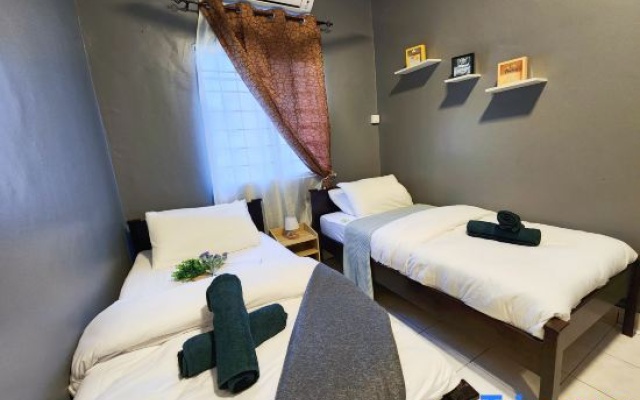 Shah Alam U8 Cozy 6 Plus 2 PAX Fully Air-CON – Guest Rooms – Shah Alam