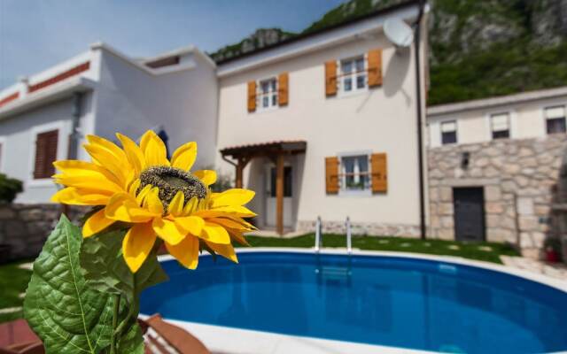 House VILA LJILJA