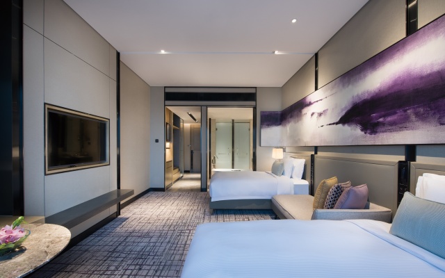 Crowne Plaza Shanghai Pujiang by IHG – Guest Rooms – Shanghai