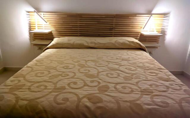 Flat 93