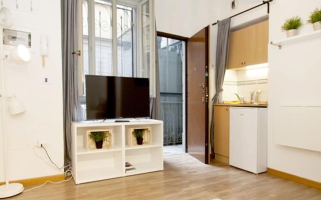 Cadorna Center Studio- Flats Collection