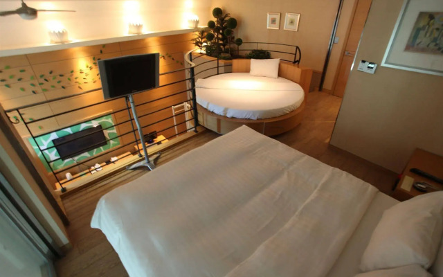 F HOTEL Yeongdeungpo