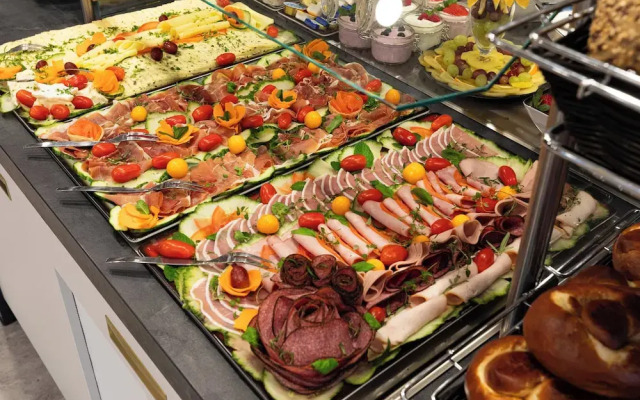 Holiday Inn - the niu, Flower Konstanz by IHG