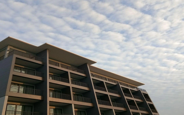 Riverawan Hotel (SHA Plus+)