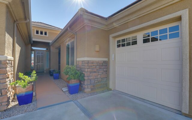 Tucson Home w/ Private Pool & Mountain Views!