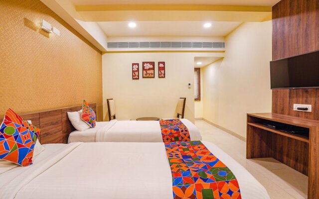 FabHotel Ginger Suites