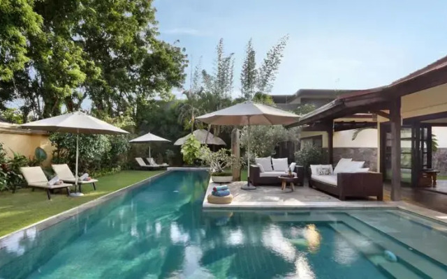 Acacias Villa