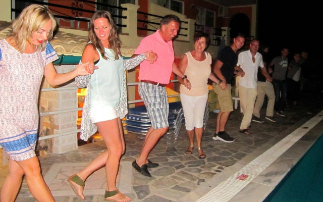 Mathraki Resort