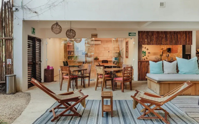 Mayan Monkey Hotel & Hostel Tulum