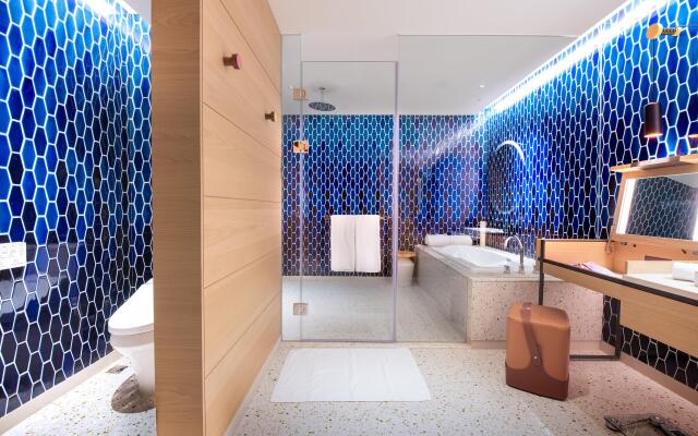 Hotel Indigo Kaohsiung Central Park by IHG
