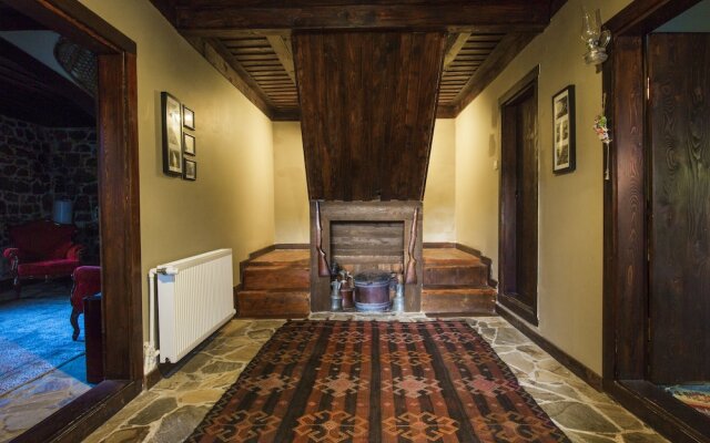 Şamlıoğlu Historical Mansion