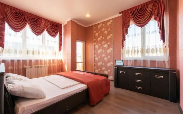 More Apartments na Prosvescheniya 118/2