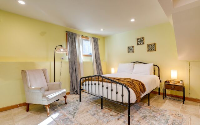 Redmond Vacation Rental ~ 16 Mi to Seattle!