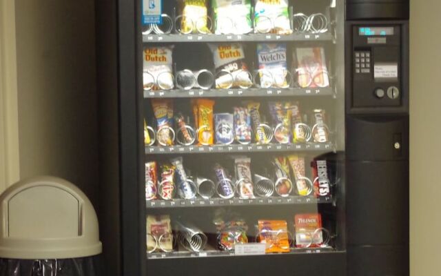 Causeway Bay Hotel Sparwood