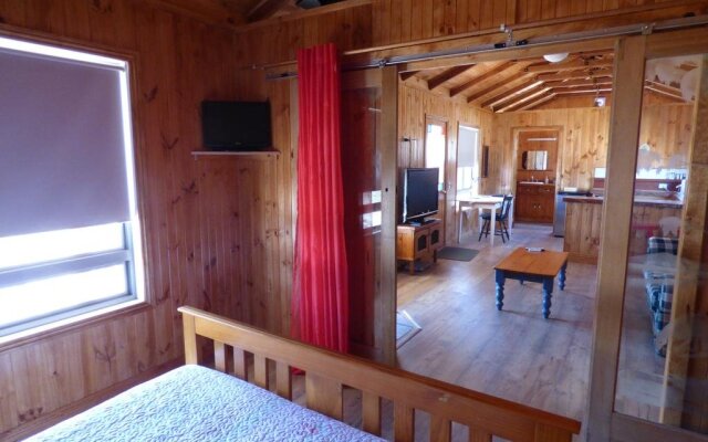 Dalkeith Cabin
