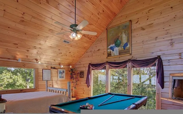 A Stellar 2bed 2bath Minutes to Parkway