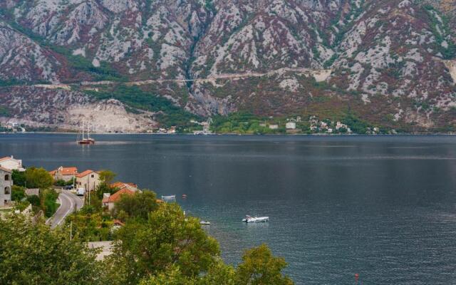Villa KOSTA