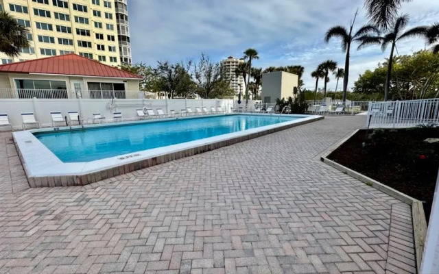 Lovers Key Beach Club 2