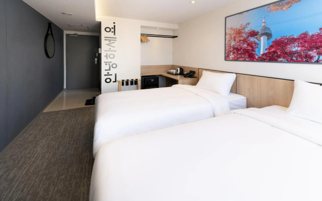 Travelodge Myeongdong Namsan