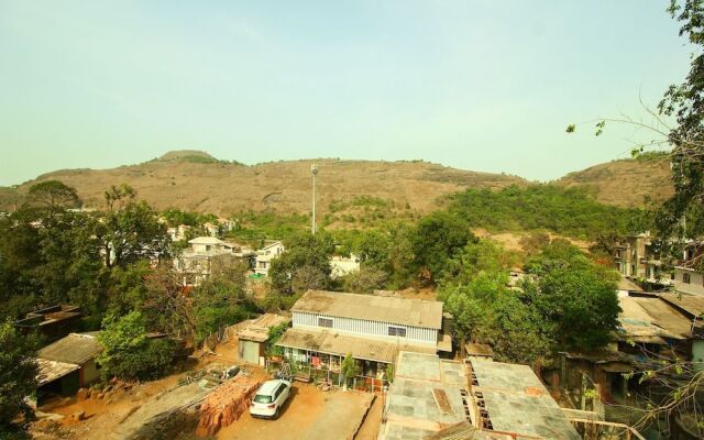 OYO 13940 Shivaji Palace