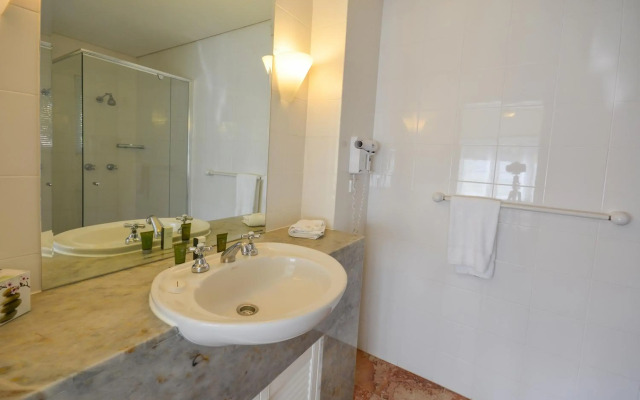 Balboa Holiday Apartments