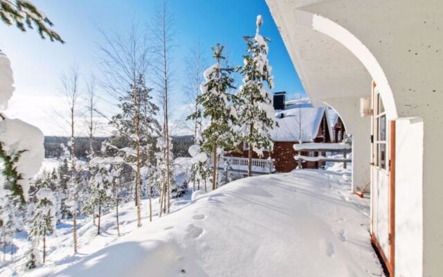 Alppikylä 13b paritalo