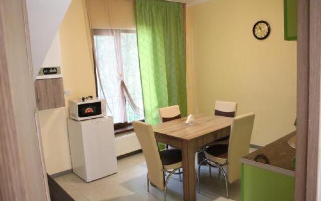 Guja's Guest House