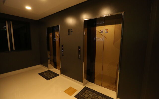 Seattle B Hotel